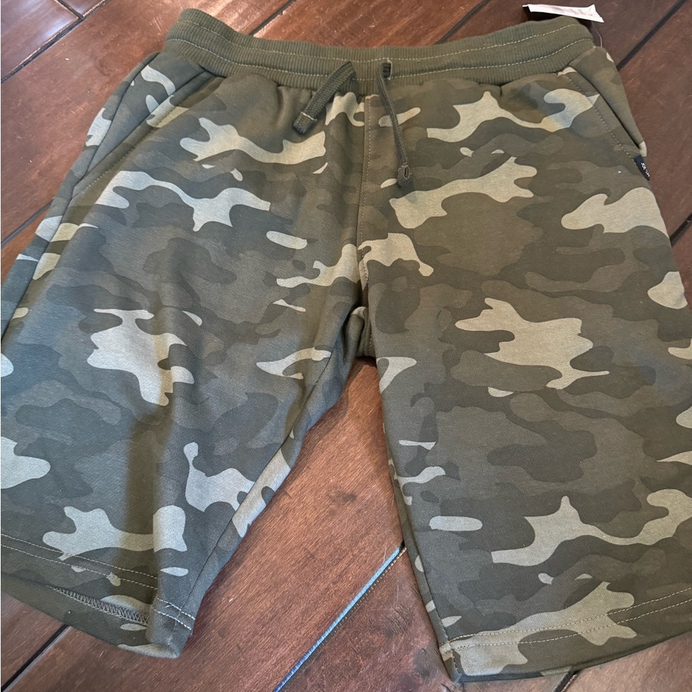 NWT Joe's Unisex Olive Camo Athletic Drawstring Shorts